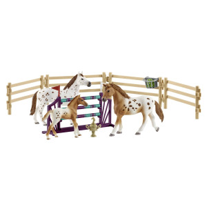 Schleich Horse Club        42433 Lisas Turnier-Training