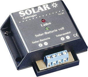 IVT PWM Seriell 12 Laderegler Serie 12V 4A