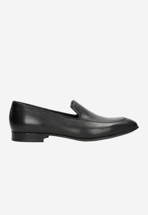 Wojas Czarne Wsuwane Loafersy Męskie Apron Toe