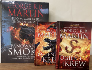 Pakiet Panowanie smoka / Ogień i krew. Tom 1-2