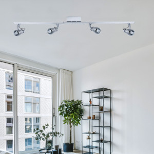 LED Deckenleuchte mit beweglichen Strahlern