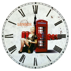 Retro Wanduhr im London-Design