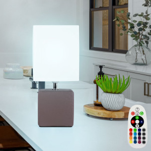 Schaltbare RGB LED Tischleuchte mit weißem Textilschirm