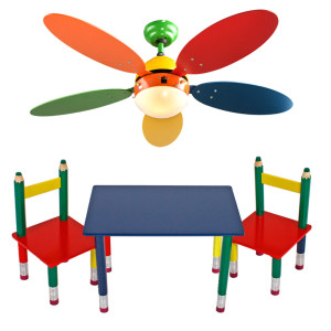 Set aus bunten Kinder Möbeln mit Deckenventilator