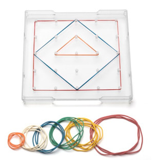 Geometriebrett quadratisch transparent 13 cm