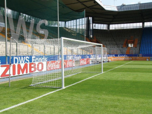Eckverschweißtes Fußballtor, Typ 1, in Hülsen stehend - Weiß