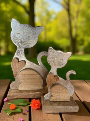 Katze sitzend von formano