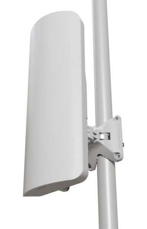MikroTik mANTBox ax 15s