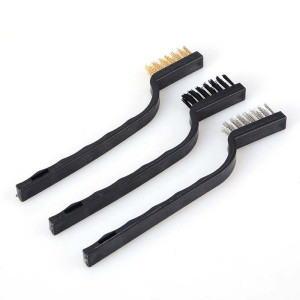 - Cleaning Brush Kit