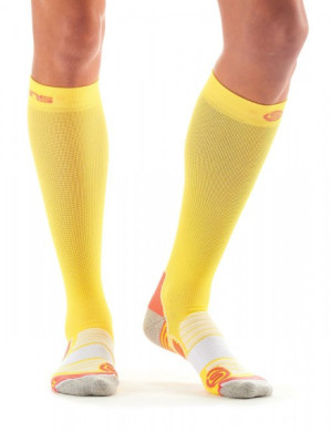 Skins Essentials Women's compression socks limoncello/pomelo ZB99589339212