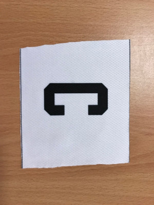 Trikotaufnäher "C" für Kapitän in schwarz oder weiß