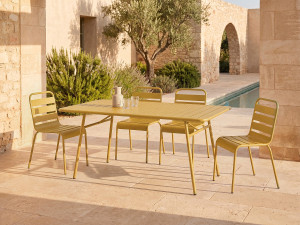 Vente-unique Tuintafel D160 cm van metaal - Mosterdgeel - MIRMANDE van MYLIA