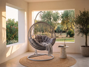Vente-unique Hangfauteuil van gevlochten hars - Grijs - BONTOC van MYLIA