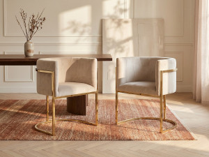 Vente-unique Set van 6 stoelen met armleuningen - Velours en roestvrij staal - Beige en goudkleurig - PERIA - van Pascal Morabito