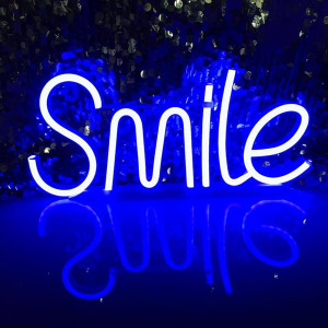 Neon LED USB/baterie lampka na ścianę Napis do pokoju znak neonowy Smile niebieski