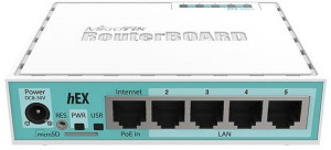 Router MikroTik hEX (RB750Gr3). Routery