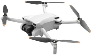 Dron DJI Mini 3 z kontrolerem N1 (CP.MA.00000584.01). Drony