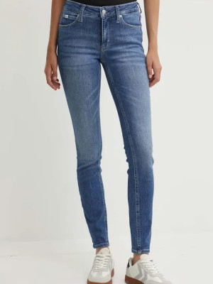 Jeansy skinny damskie Calvin Klein Jeans J20J223633-1A4 26-30 Niebieskie (8720639094943). Jeansy damskie