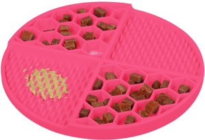 Mata do lizania i powolnego karmienia WAUDOG Silicone 211x211x30 mm Różowa (4823089367040). Naczynia dla zwierząt