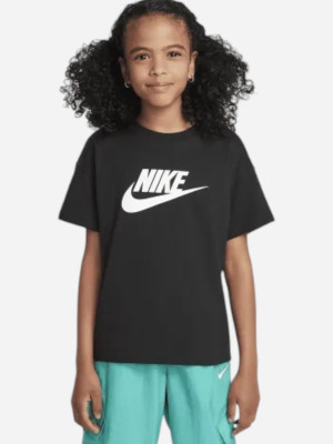 Koszulka dziewczęca bawełniana Nike Sportswear FZ5540-010 S (128-137 cm) Czarna. T-shirty dziewczęce