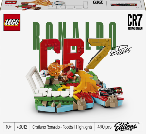 Zestaw klocków LEGO Editions Football Cristiano Ronaldo — piłkarskie momenty 490 elementów (43012). Klocki