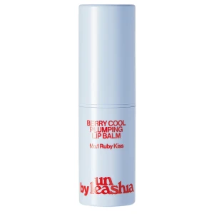 A by Unleashia - Berry Cool Plumping Lip Balm - Lippenplumpender Balsam - N°1 Ruby Kiss - 1,2g