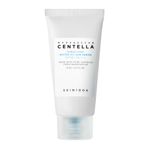 SKIN1004 - Madagascar Centella Hyalu-Cica Water-Fit Sun Serum SPF50+ PA++++ - Feuchtigkeitsspendendes Sonnenschutzmittel - 15ml