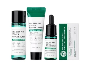 Some By Mi - 30 Days Miracle Starter - 30denní sada pro problematickou pleť - Čisticí mýdlo - 30 g + Tonikum - 30 ml + Sérum - 10 ml + Krém s kyselin