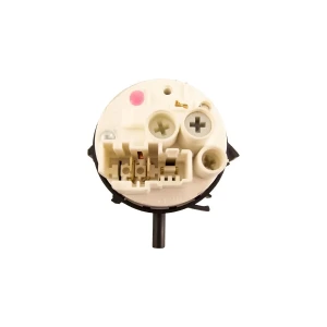 Hydrostat poziomu wody do pralki ładowanej od góry Whirlpool / Indesit 481227128526 C00318020