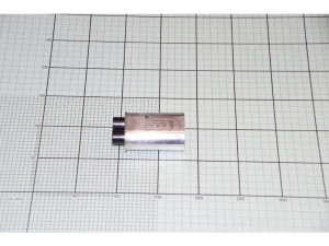 Kondensator wysokiego napięcia do kuchenki mikrofalowej Amica 1,1 µF 2100 V 1034195