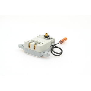 Termostat do ogrzewacza wody Ariston 10 / 15 / 30 l 65103771