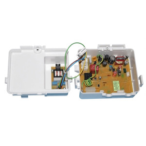 Dolny moduł elektroniczny do chłodziarki Whirlpool 480132102239 C00394252