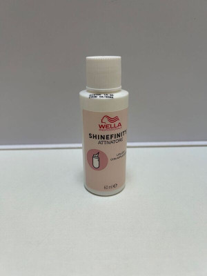 WELLA Attivatore Con Applicatore Shinefinity  60 Ml