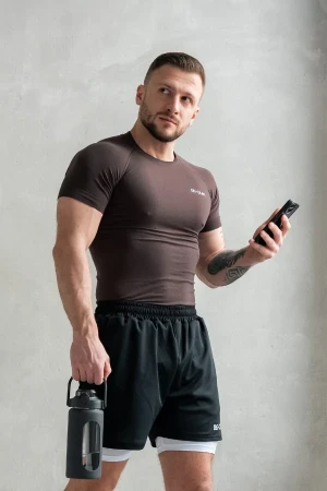 Koszulka treningowa rashguard bezszwowa męska CHOCOLATE BROWN