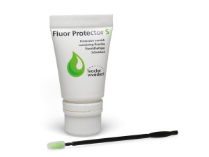 Fluor Protector S 7g + pędzelki Vivabrush G 50szt