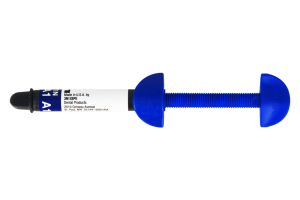 Filtek Ultimate 4 g 3M (Dentine A1)