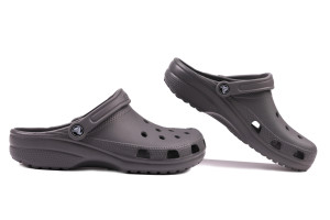 Crocs Chodaki Classic 10001 001