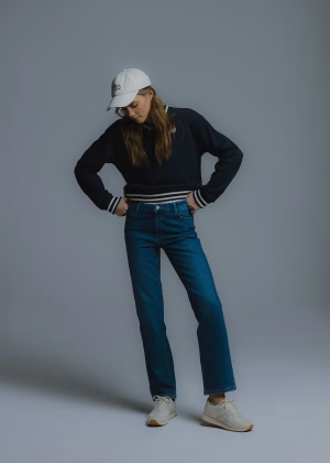 Jeansy straight leg ze średnim stanem
