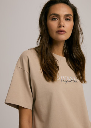 Damski bawełniany T-shirt z nadrukiem