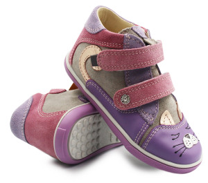 Buty Dla Dziewczynki Na Jesień z Kotkiem Bartek 11702-029