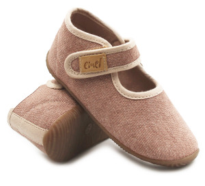 Buty Na Zmianę Szkolne Kapcie Dziecięce Różowe Emel ek 4000-14