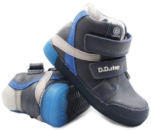 DD Step Buty Na Jesień Dla Chłopca DD Step a068-398M Royal Blue Świecąca Podeszwa LED