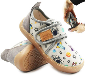 Ameko Buty Na Zmianę Do Szkoły i Przedszkola Kapcie Barefoot Ameko Piko Kosmos