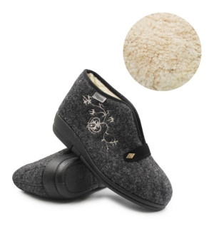 Pantofle dla seniorek na zimę ocieplane wełną DR ORTO 031D028