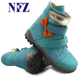 Buty ortopedyczne zimowe dla dziewczynki ocieplane wełną Aurelka 30