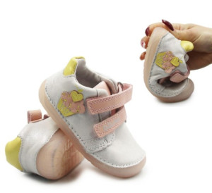 DD Step Buty Dla Dziewczynki Błyszczące Srebrne DD STEP S070-61798A White