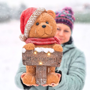 Figurka świąteczna MIŚ LED wys:39 szer:20cm