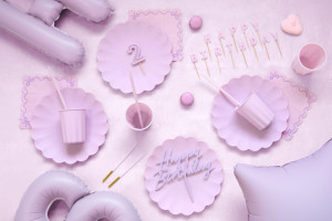 13szt Świeczki urodzinowe Happy Birthday, 2,5 cm,