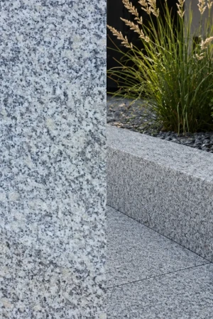 Obrzeże Granitowe Płomieniowane G602 | 100x25x12 cm
