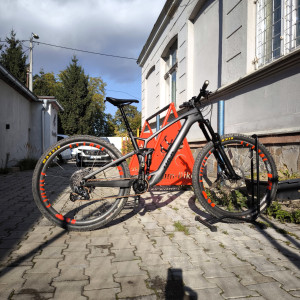 ROWER DEMO CUSTOM Trek FUEL EXe 9.8 Matte Dnister Black rozmiar L